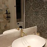 Free Parking Daire